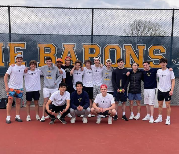 From @bccboystennis on Instagram.
Team photo on B-CC courts.