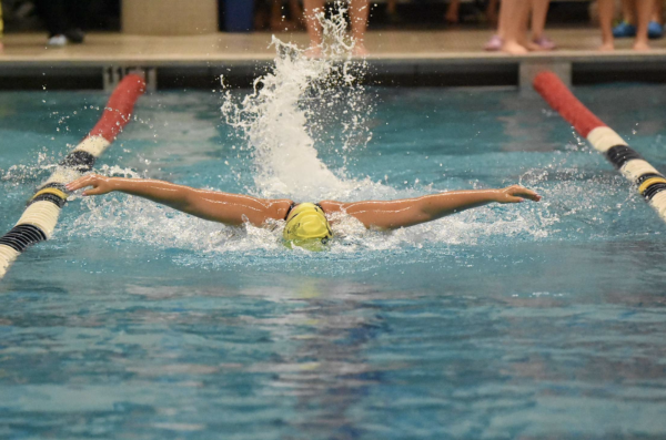 Girls Swim and Dive Fall Short Against Richard Montgomery