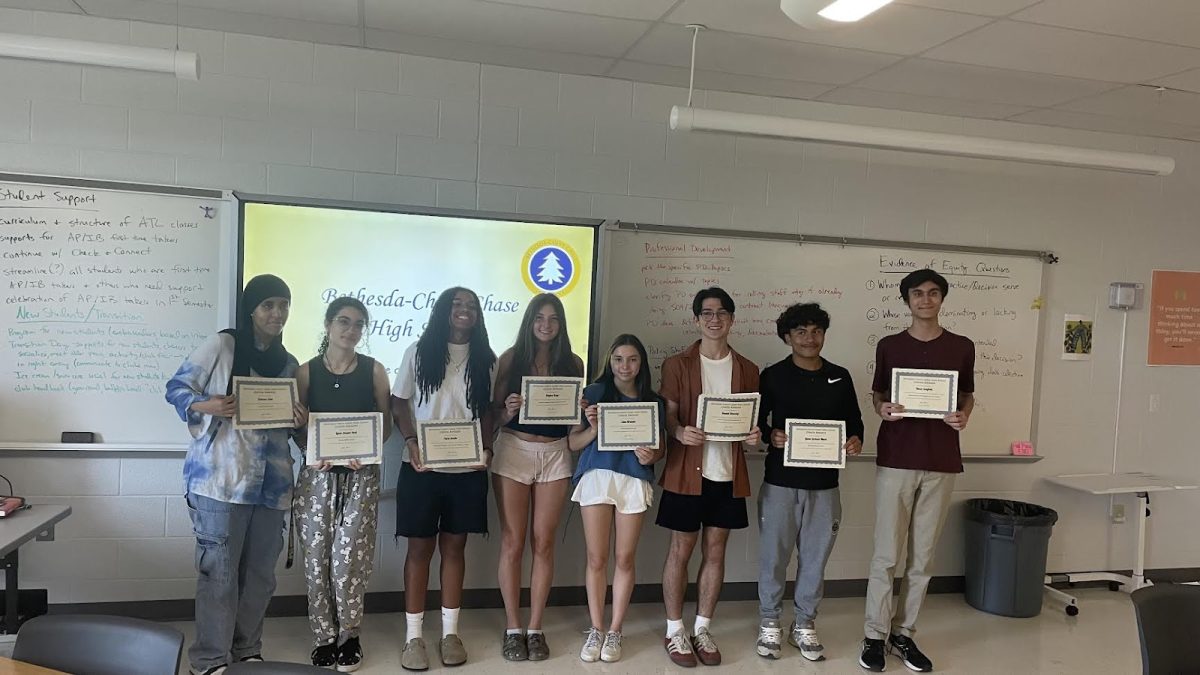Junior Class Students Receive Their Awards